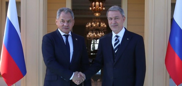 Milli Savunma Bakanı Akar ile Rus mevkidaşı Suriye’yi görüştü