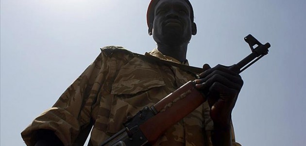 Sudan ordusu yönetime desteğini vurguluyor