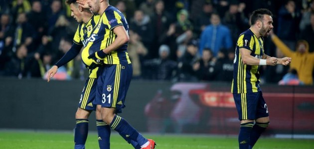 Fenerbahçe Avrupa’da güldü
