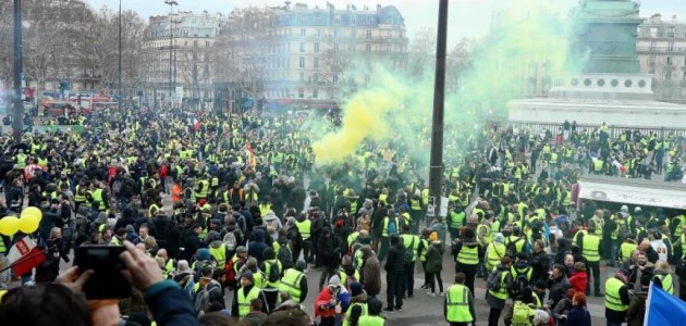 Fransa’dan sarı yeleklilerin gösterilerine ilişkin eylem planı