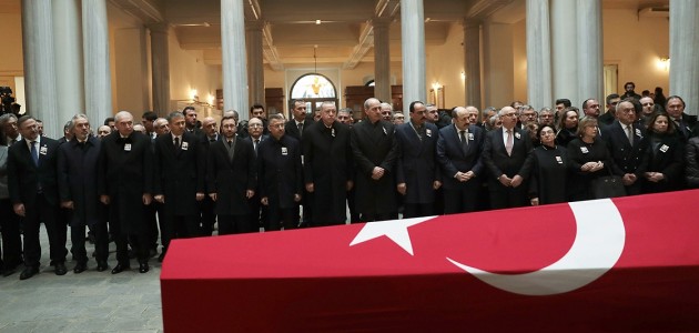 Tarihçi Prof. Dr. Kemal Karpat, son yolculuğuna uğurlandı