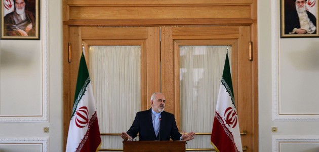 İran Cumhurbaşkanı Ruhani Zarif’in istifasını kabul etmedi