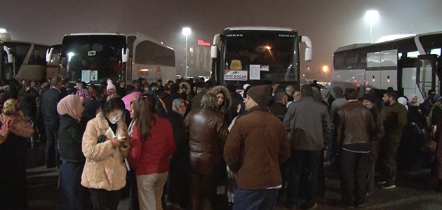 Konya’dan 450 kişi daha umreye gönderildi