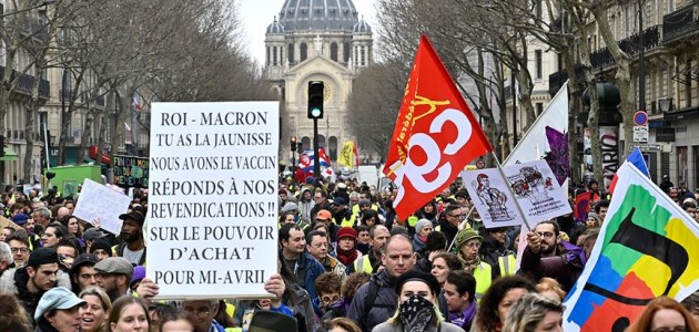 Fransa’da sarı yelekliler, gösterilerin 17. haftasında sokaklarda