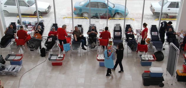 Beyşehir’de kan bağışı kampanyasına Jandarmadan destek