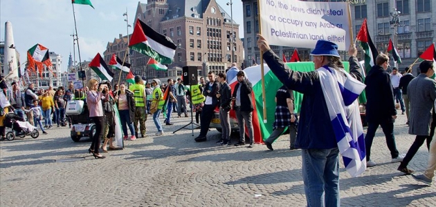 Hollanda’daki Filistin gösterisinde İsrail taraftarlarından provokasyon