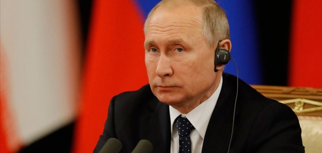 Rusya Devlet Başkanı Putin: Gündemimizde S-400’lerin sevkiyatının tamamlanması var