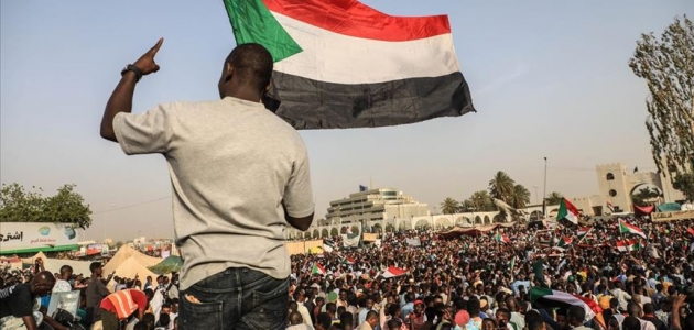 Sudan’daki gösterilerin 4 aylık bilançosu: 53 ölü, 734 yaralı