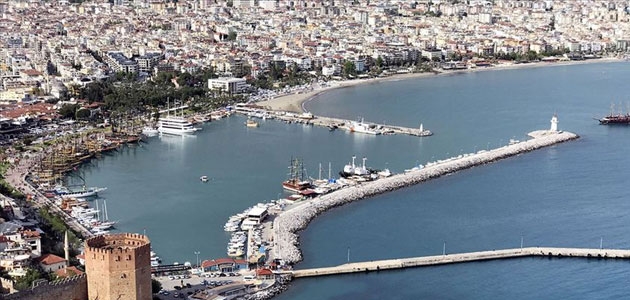 ’İngiliz turistler, Antalya’yı yeniden keşfediyor’