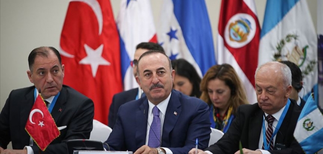 Dışişleri Bakanı Çavuşoğlu: Dünyada 70 milyon kişi yerinden edilmiş durumda