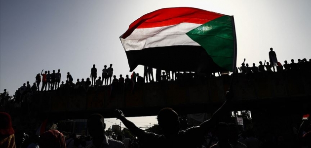 Sudan’da ordu darbe karşıtı göstericilere müdahale etti: 5 ölü
