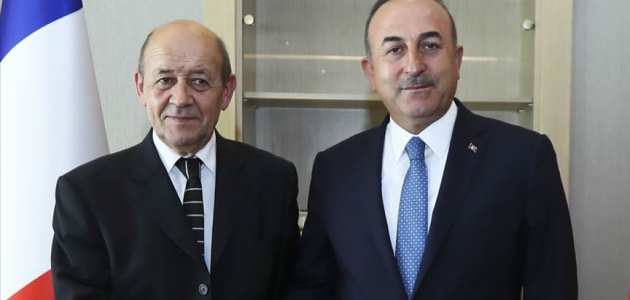 Fransa Dışişleri Bakanı Le Drian Türkiye’ye geliyor