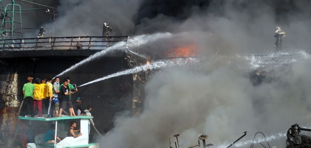 Endonezya’da çakmak fabrikasında yangın: 30 ölü