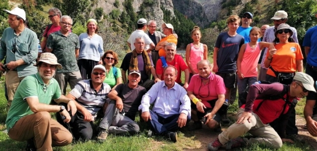 Başkan Oprukçu’dan dağcılara sürpriz ziyaret