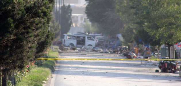 Afganistan’da bomba yüklü araçla saldırı: 12 ölü, 49 yaralı