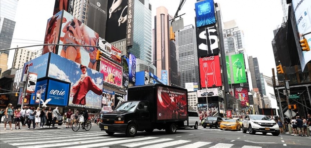 15 Temmuz New York’ta dijital ekranlı kamyonetle anlatıldı