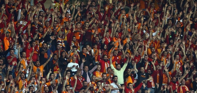 Galatasaray taraftarından kombinelere büyük ilgi