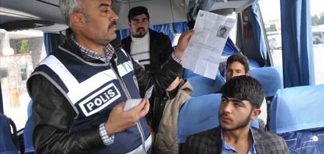 Suriyelilere ’yol izin belgesi’ uyarısı
