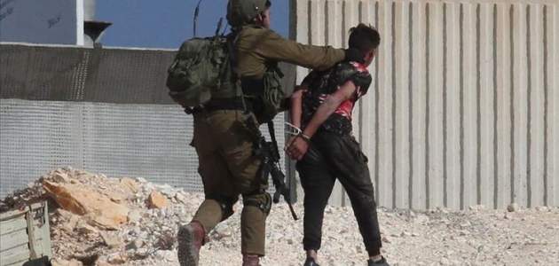 İsrail güçleri Batı Şeria’da 19 Filistinliyi gözaltına aldı