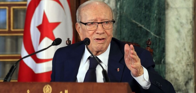 Tunus Cumhurbaşkanı hayatını kaybetti