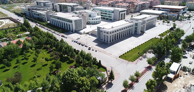 “Türkiye Üniversite Memnuniyet Araştırması 2019’da“ KTO Karatay farkı