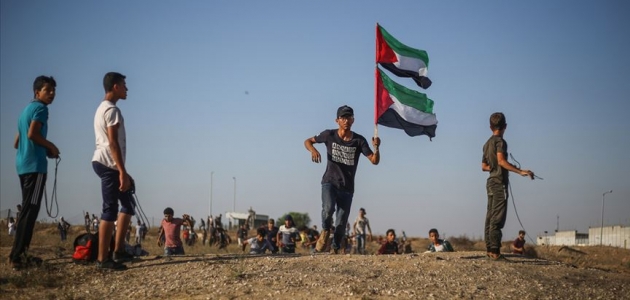 İsrail askerleri Gazze sınırında 36 kişiyi yaraladı