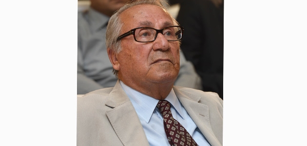 Eski TBMM Başkanı Bozbeyli vefat etti