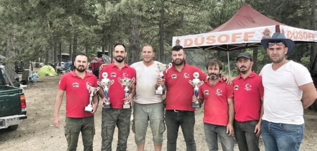 Beyşehirli off-road pilotları Bursa’da da kupaları kaldırdı
