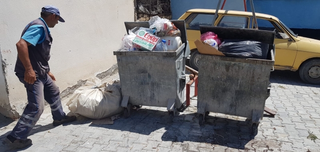 Beyşehir Belediyesi temizlik ekipleri takdir topladı