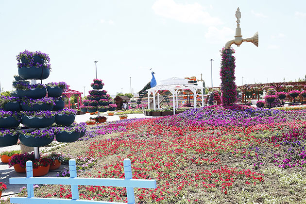Selçuklu Çiçek Bahçesi şehrin cazibe merkezi oldu