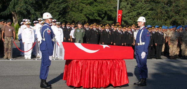 Jandarma Uzman Yenier’in cenazesi memleketine gönderildi