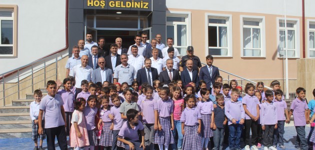 Karapınar’da ilköğretim haftası kutlandı