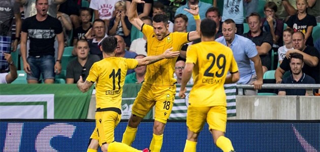 Konyaspor’un eski golcüsü atıyor, Malatya kazanıyor