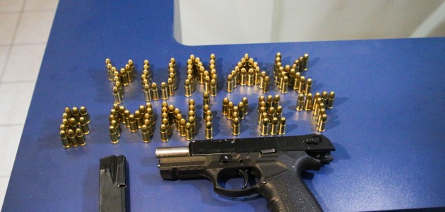 Konya’da polis uygulamasında silah ve mermi ele geçirildi