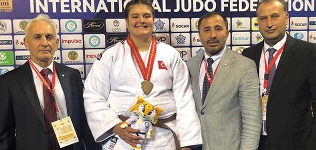 Milli Judocu Hilal Öztürk dünya üçüncüsü oldu