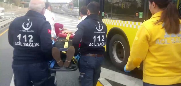 İstanbul’da metrobüs kazası: 3 yaralı