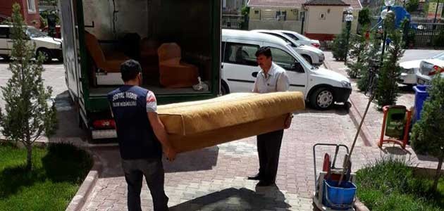 Meram Belediyesi ikinci el eşyaları ihtiyaç sahiplerine ulaştırıyor
