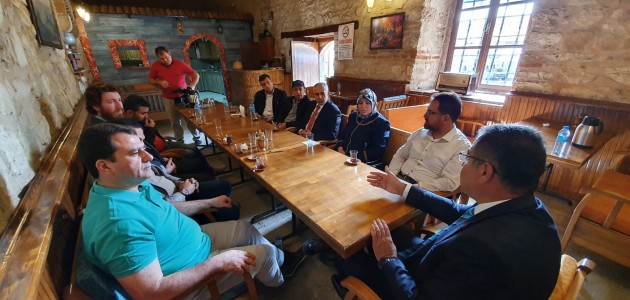 Ilgın Belediye Başkanı Ertaş, gazetecilerle bir araya geldi