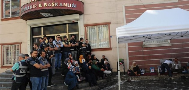 HDP’liler Diyarbakır annelerinin oturma eylemini engellemek istedi