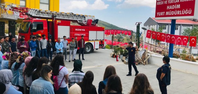 Hadim’de yurt öğrencileri yangın tatbikatı yaptı
