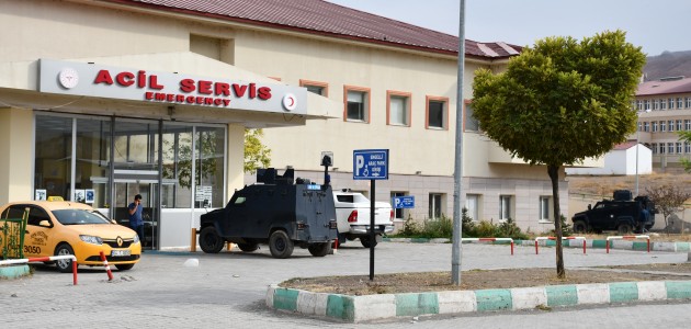 Ağrı’da zırhlı araca roketatarlı saldırı: 5 askerimiz yaralı