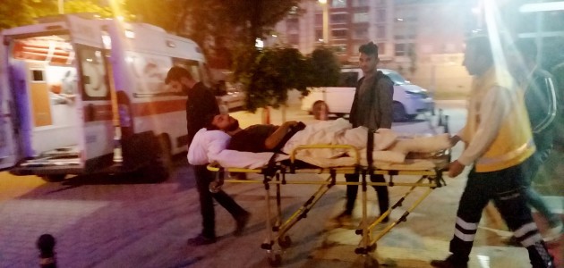 Konya’da askıda kalan traktörün dönen tekerine takılan sürücü yaralandı