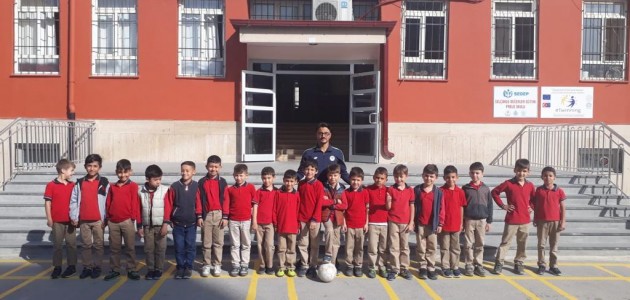 Konyaspor’dan Okullarda futbolcu avı…