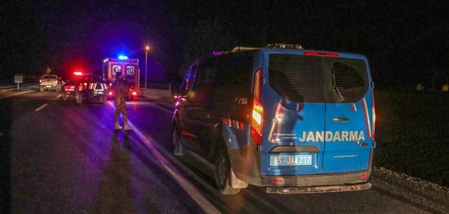 Van’da askeri zırhlı araç devrildi: 26 yaralı