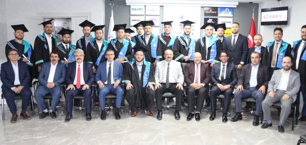 TÜMSİAD Konya Şubesinde diploma heyecanı