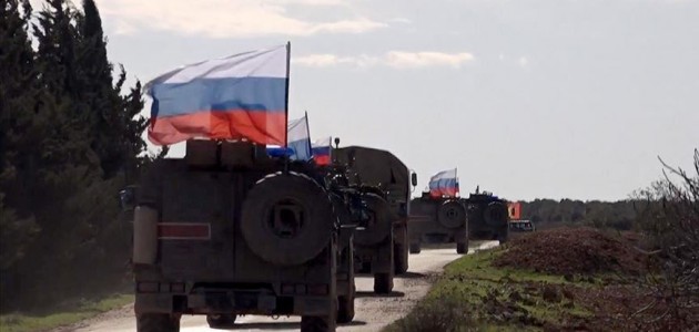 Rus takviye zırhlı araçlar Suriye’ye ulaştı