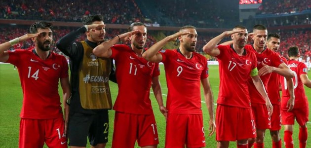Süper Lig’deki 18 kulüpten UEFA’ya ’asker selamı’ tepkisi