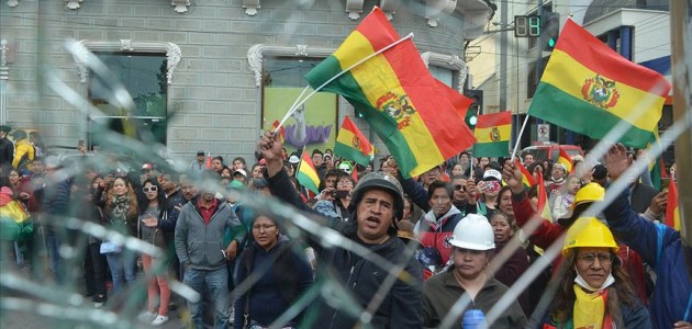 Bolivya Silahlı Kuvvetleri Genel Kurmay Başkanı, Morales’in istifasını istedi