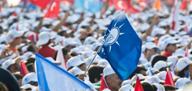 AK Parti’li Kandemir açıkladı: Görev değişiklikleri olabilir