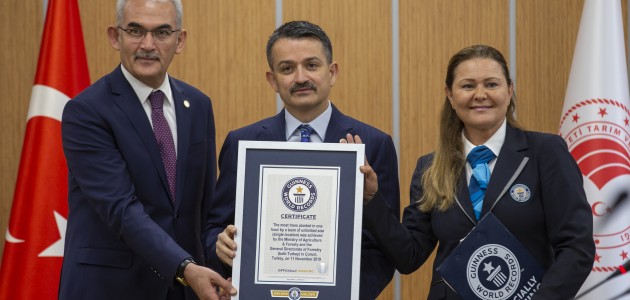 Fidan dikmede Türkiye’nin Guinness rekoru tescillendi